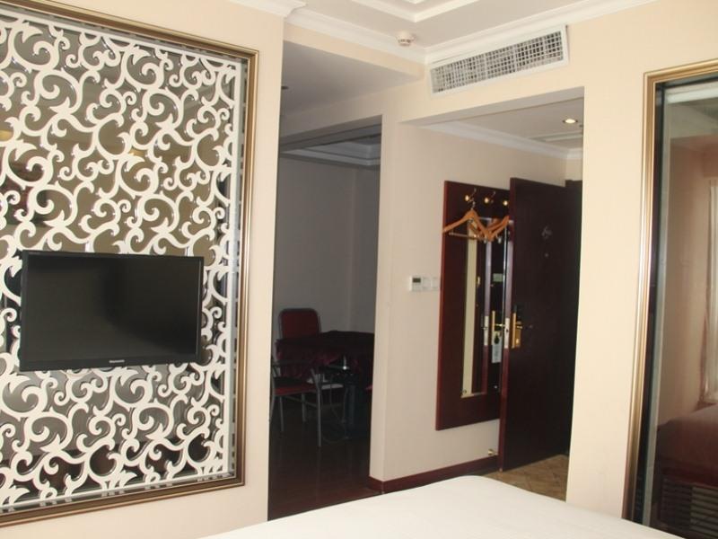 Greentree Inn Chongqing North Railway Station Express Hotel Kültér fotó