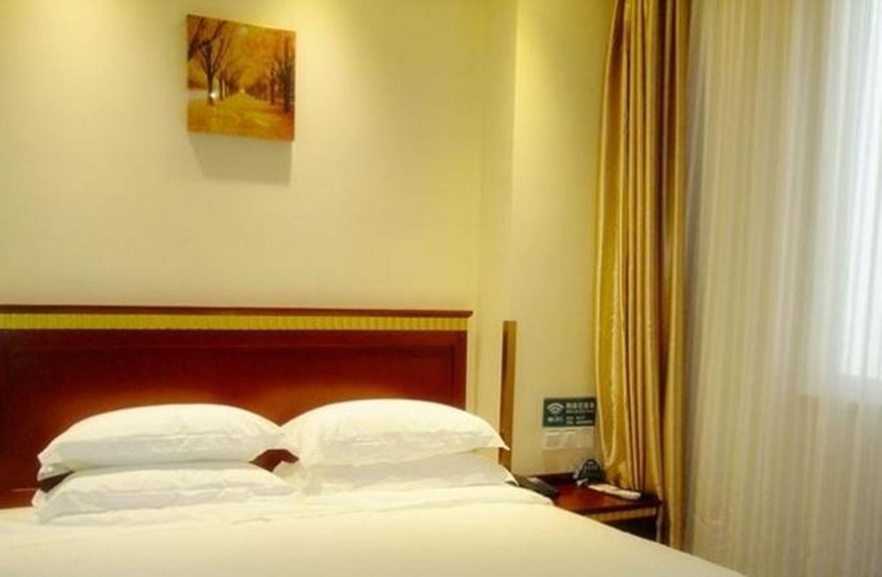 Greentree Inn Chongqing North Railway Station Express Hotel Kültér fotó